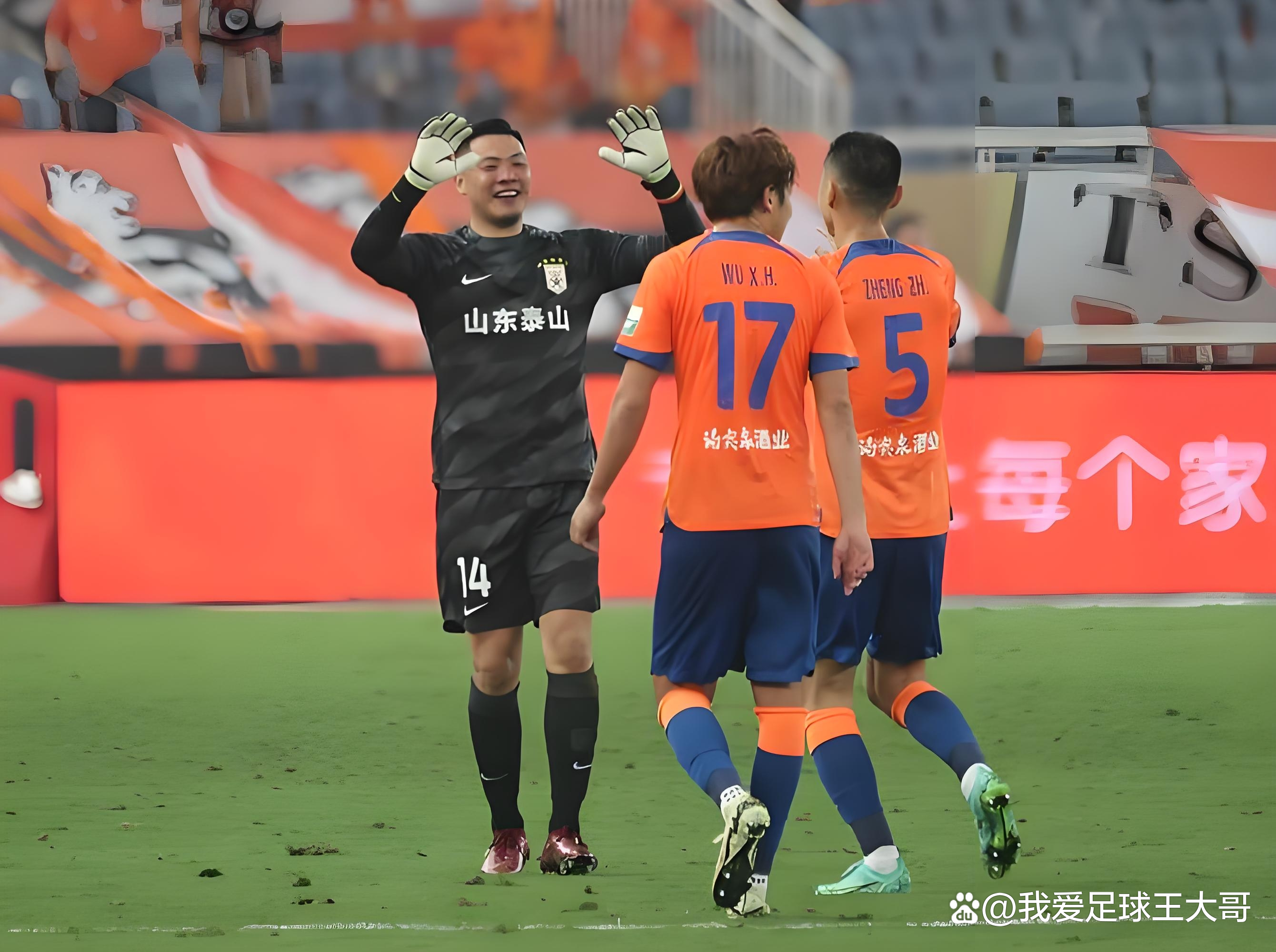 清晨体能课后，北京首钢门线救险备战西甲，悬念犹存，临场指挥获称赞的简单介绍