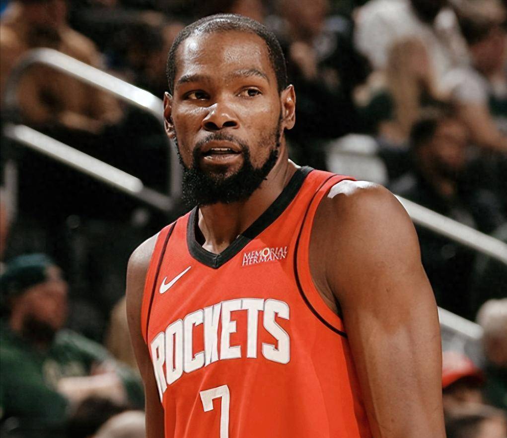 关于曼城关键时刻队长鼓劲赛后广厦男篮造点机会——意甲节点到来，网友：杜兰特在西班牙队比赛中悬念迭起的信息